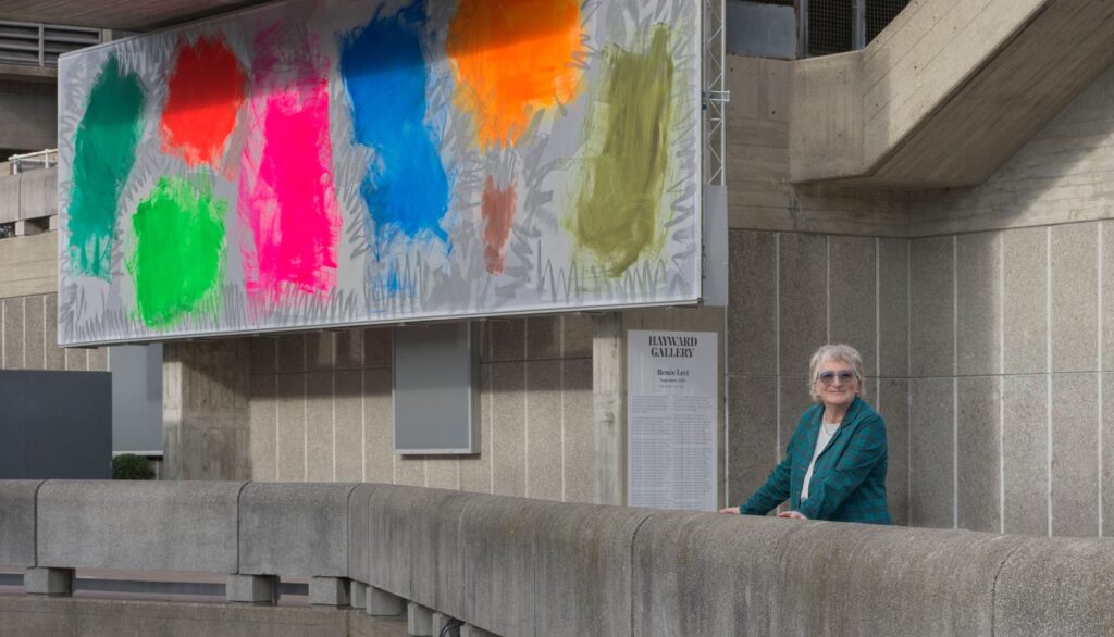 Audemars Piguet y la artista Renée Levi transforman la fachada de la Hayward Gallery