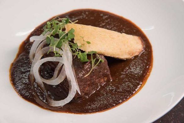 Cerdo en adobo de antaño