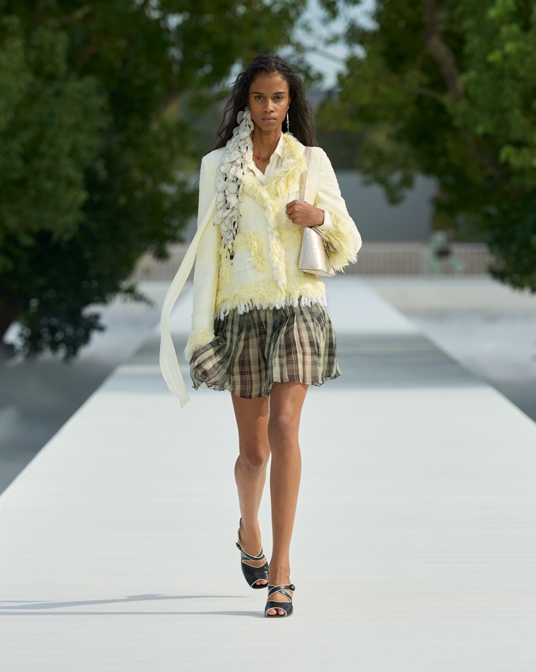 Dior Colección de Mujer Verano 2027: Una exploración de la ligereza