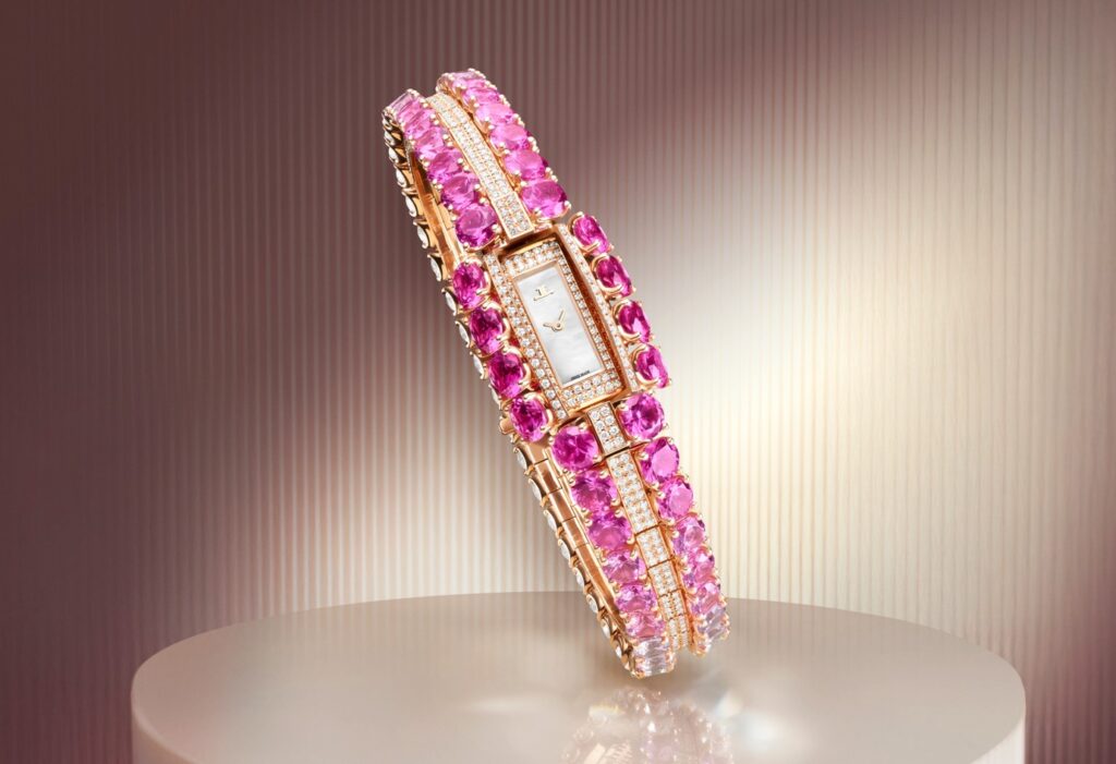 Jaeger-LeCoultre 101 Secrets: Tres secretos en oro y zafiro rosa