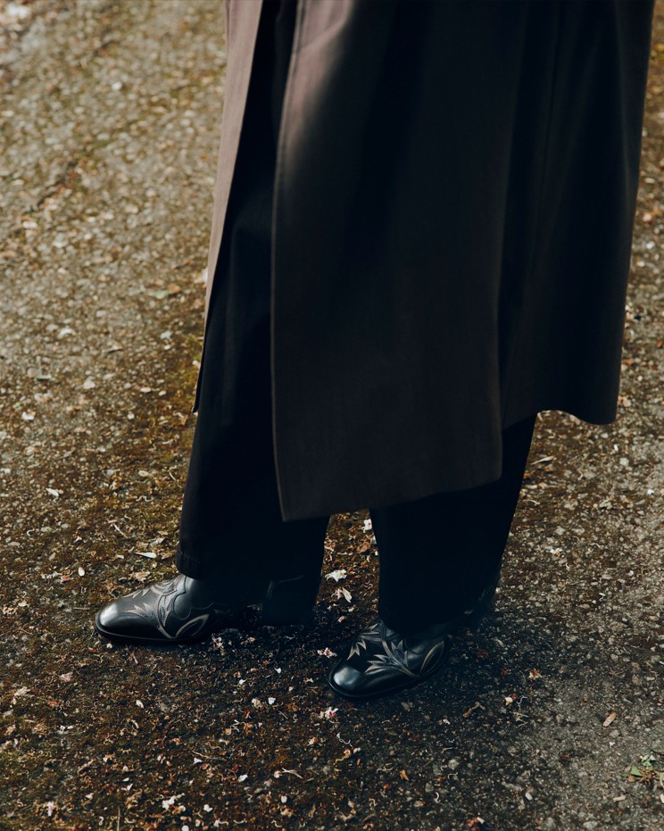 Jimmy Choo presenta “Wild Rose”: Su campaña masculina para otoño 2026