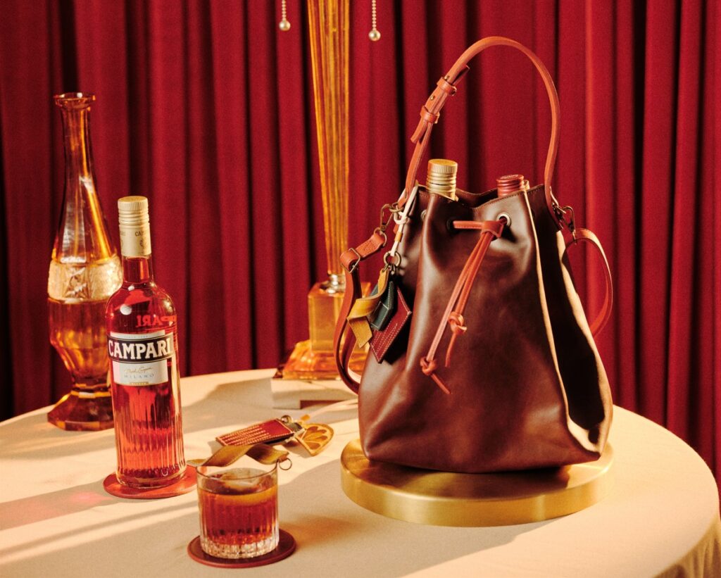 Negroni Bucket Bag: El bolso perfecto para tu bebida favorita