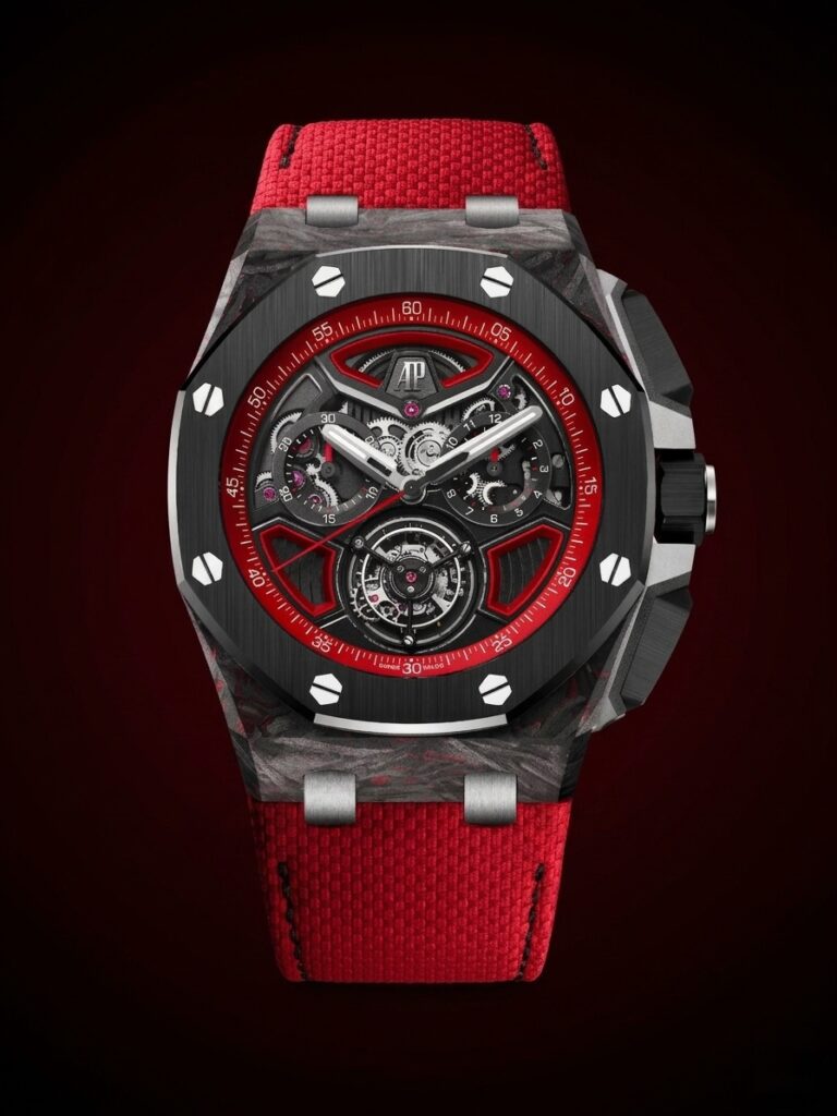 Royal Oak Offshore Tourbillon explora el carbono CFT