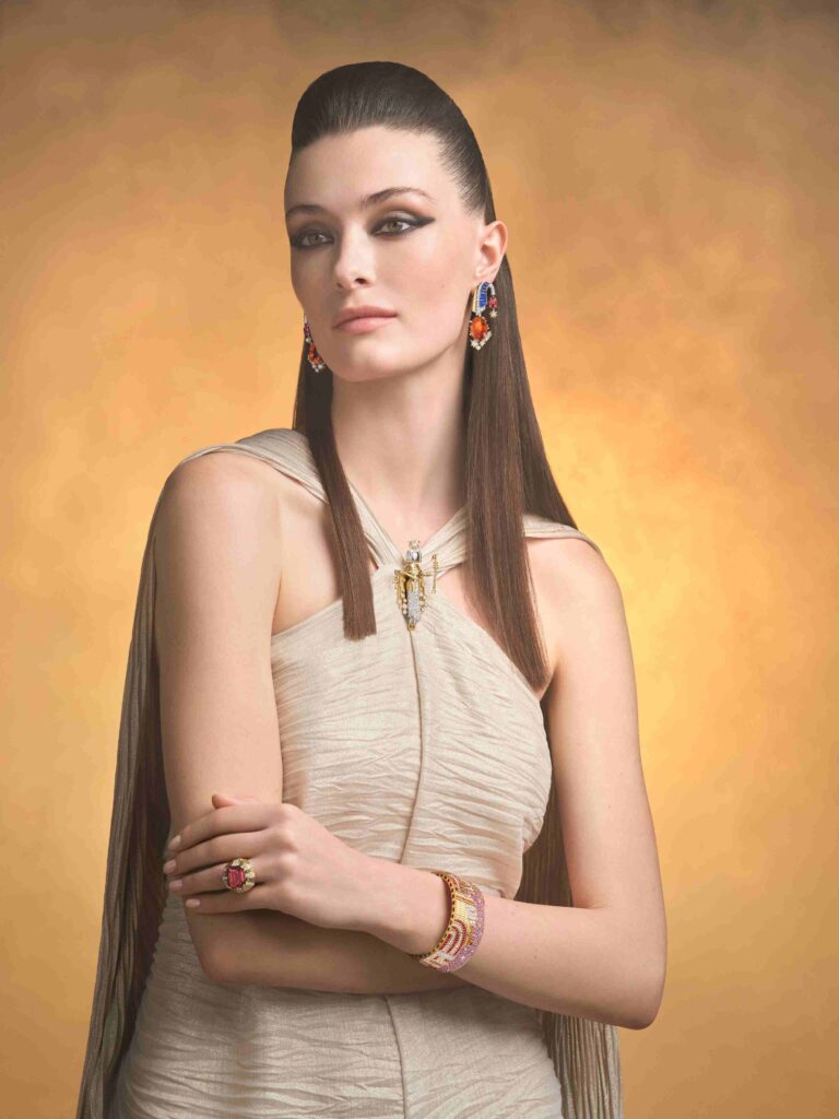 Van Cleef & Arpels presenta colección inspirada en el antiguo Egipto