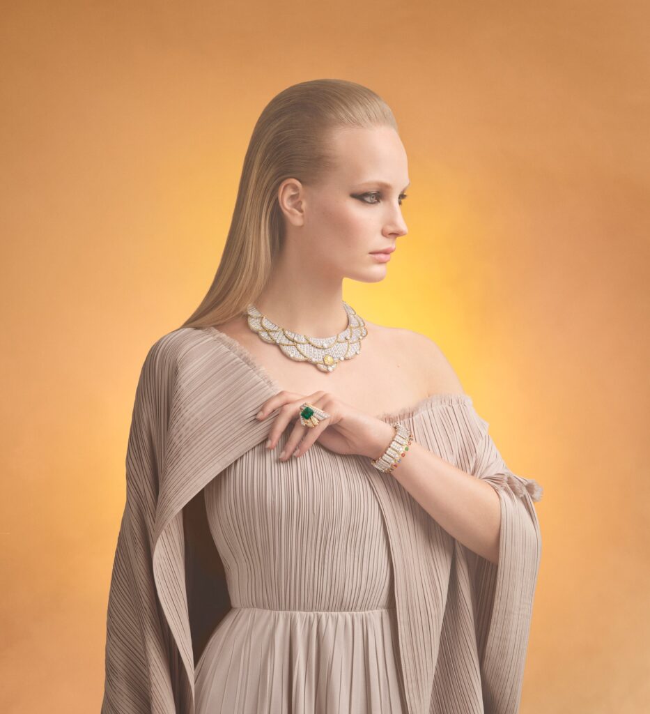 Van Cleef & Arpels presenta colección inspirada en el antiguo Egipto