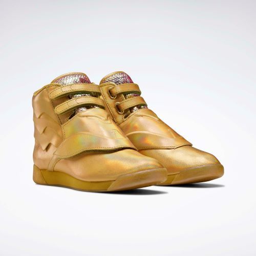 Wonder Woman inspira nueva colección de sneakers