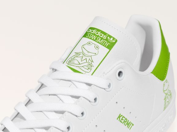 Kermit All Over Print: sneakers sostenibles de adidas y Disney