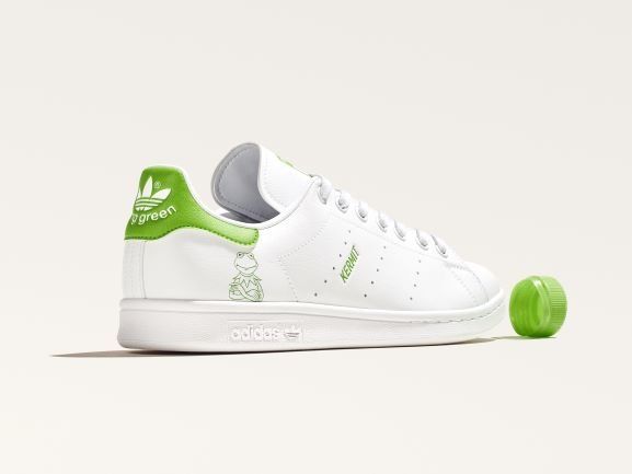 Kermit All Over Print: sneakers sostenibles de adidas y Disney