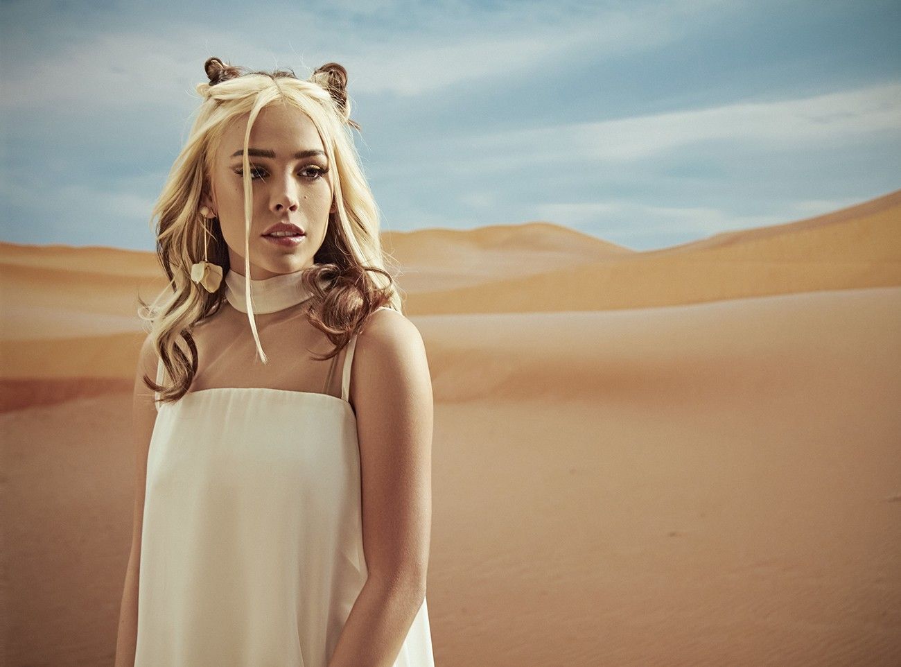 Danna Paola estrena el video de “Hasta Vencer”