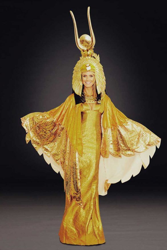 Cleopatra (2012)